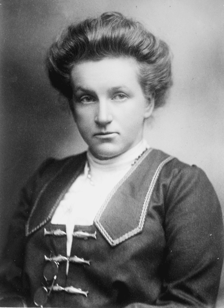 From political wife to woman politician: Lady Frances Balfour Decides to Reform Marriage and Politics